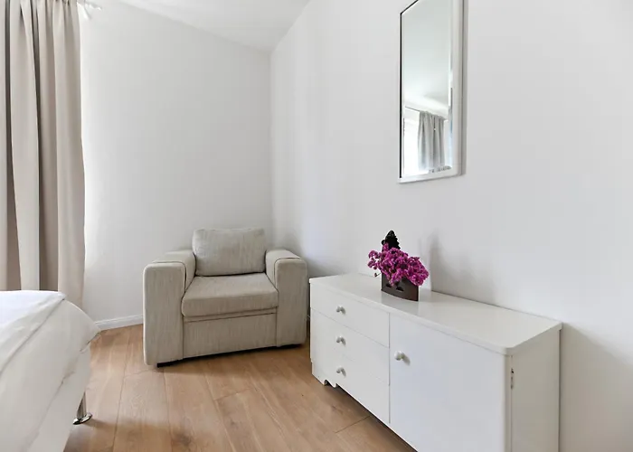 Διαμέρισμα Near Center With Free Parking And Air Condition In Each